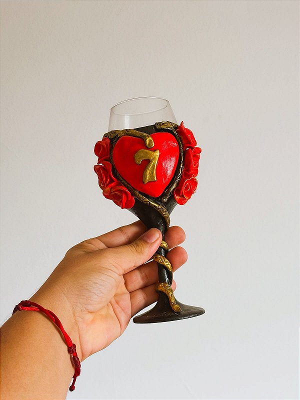 Taça luxo para Pomba Gira com coração 7