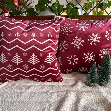 Capa para almofada "Natalina " estampada de veludo ( 45x45 ) KIT 31