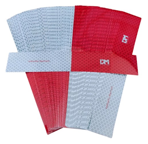 100 Faixa Refletiva Lateral 5x30cm Lado Esquerdo DM Caminhão Carreta Cor Bicolor Listrado