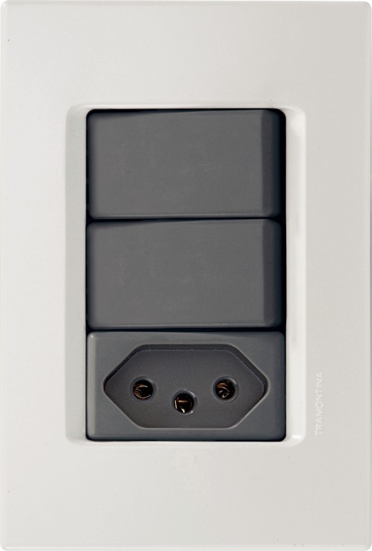 Conjunto Interruptor Simples Tomada 20A Izyflat 57166071