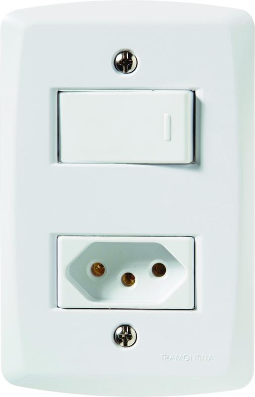 Conjunto Interruptor Paralelo Tomada 10A Lux2 Tram 57145050