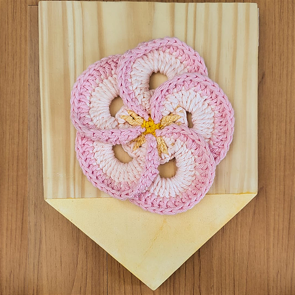 Flâmula com Flor de Crochê