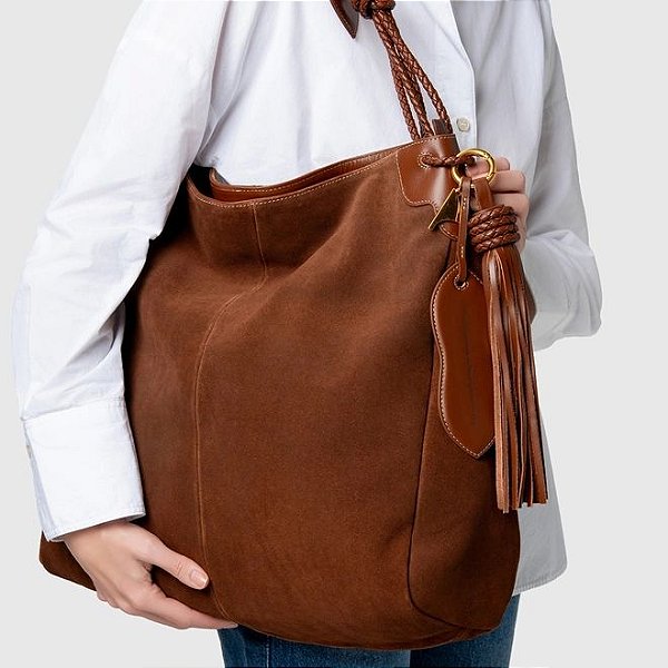 Bolsa Carrano + A.MAR - Suede Marrom Walnut