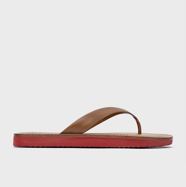 Rasteira Thong Carrano + A.mar Couro Marrom Gingerbread