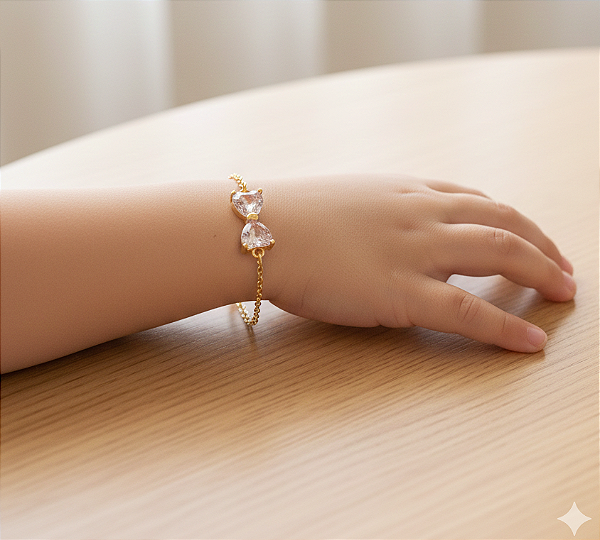 Pulseira Infantil de laço (BANHADO A OURO 18k)