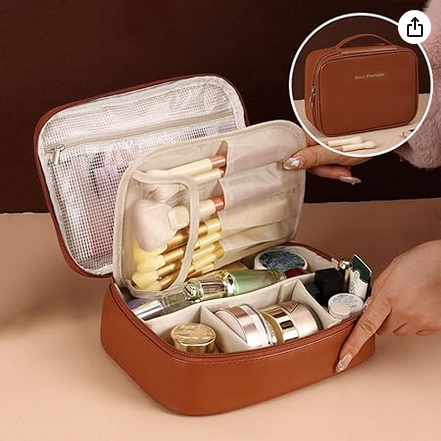 Necessaire de maquiagem marrom para viagem