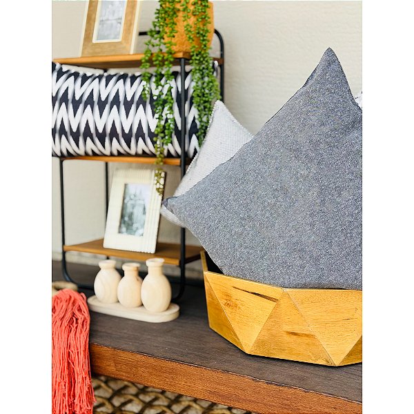 Almofada Cinza Minimalista