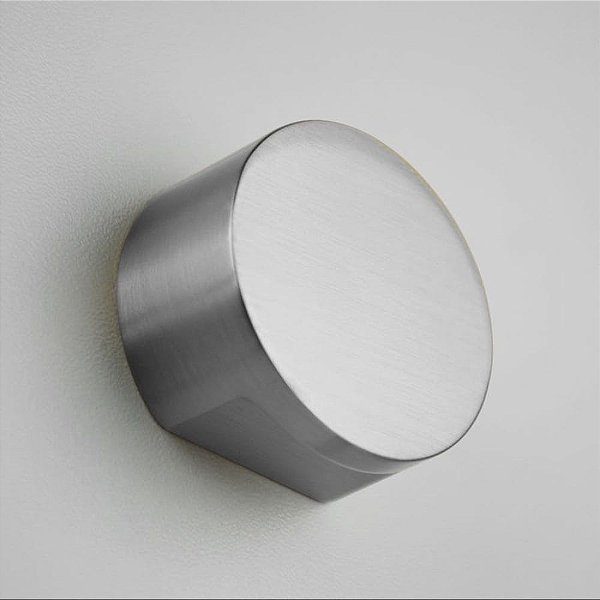 Puxador Ponto Rádio Grande 30mm Niquel Escovado com Verniz Zen