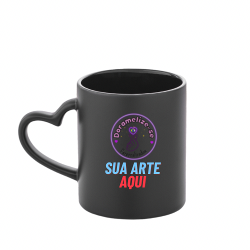 CANECA MÁGICA PRETA COM ALÇA CORAÇÃO