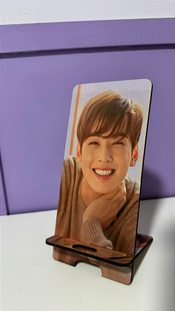 PORTA CELULAR MDF - CHA EUN-WOO