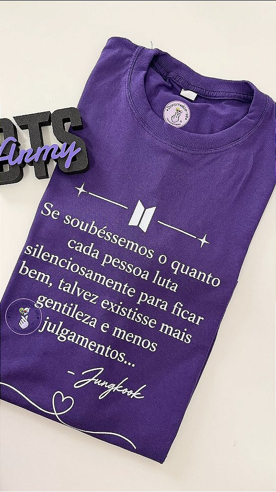 Camiseta BTS Jungkook – Frase Exclusiva ARMY