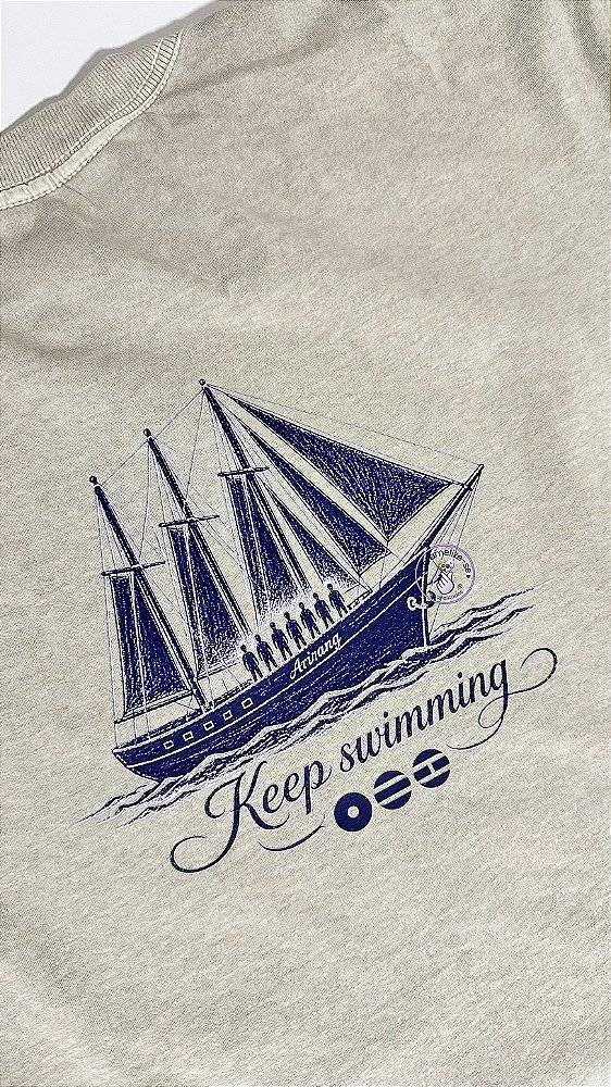 Oversized Estonada - Keep swimming