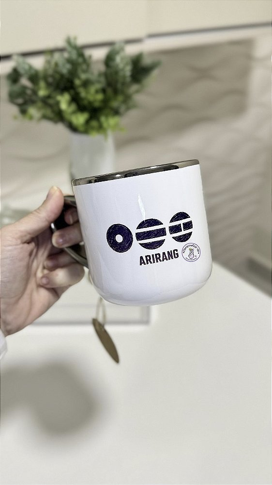 Caneca Arirang — Edição Especial BTS Keep swinging