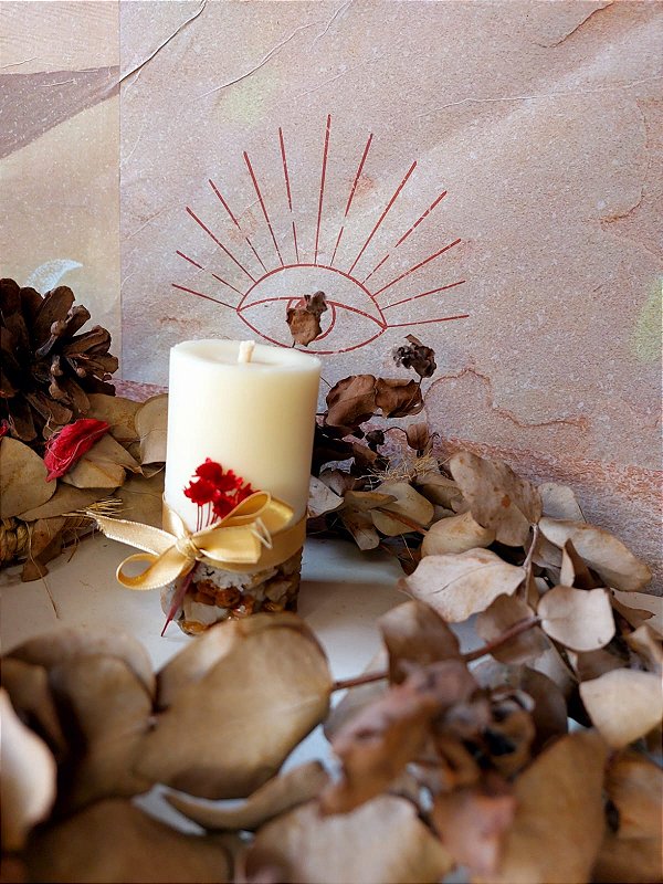 VELA PILAR AROMÁTICA FLOR DE FIGO  COM BASE EM PEDRAS DE RIO P