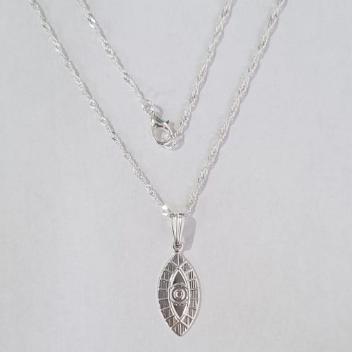 GARGANTILHA FOLHEADA A PRATA COM 50 MILÉSIMOS + VERNIZ DIAMOND CORRENTE SINGAPURA 45CM OLHO ESTAMPADO  20MM PRGG000092