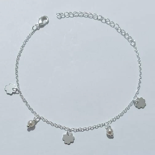 PULSEIRA FOLHEADA A PRATA COM 50 MILÉSIMOS + VERNIZ DIAMOND PULSEIRA 14CM COM PÉROLAS E TREVO + EXTENSOR PRPS000138