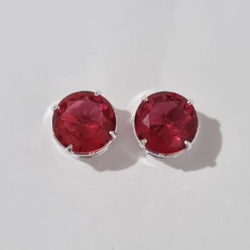 BRINCO FOLHEADO A PRATA COM 50 MILÉSIMOS + VERNIZ DIAMOND COM ZIRCÔNIA VERMELHA 9MM PRBR000358
