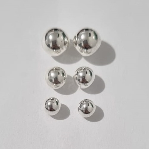 TRIO DE BRINCO FOLHEADO A PRATA COM 50 MILÉSIMOS + VERNIZ DIAMOND BOLINHAS LISAS 7/5/4MM PRBR000380