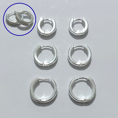 TRIO DE BRINCO FOLHEADO A PRATA COM 50 MILÉSIMOS + VERNIZ DIAMOND TRIO DE BRINCOS ARGOLAS COM 2 FILEIRAS DE MICRO ZIRCÔNIAS 15/13/12MM PRBR000430