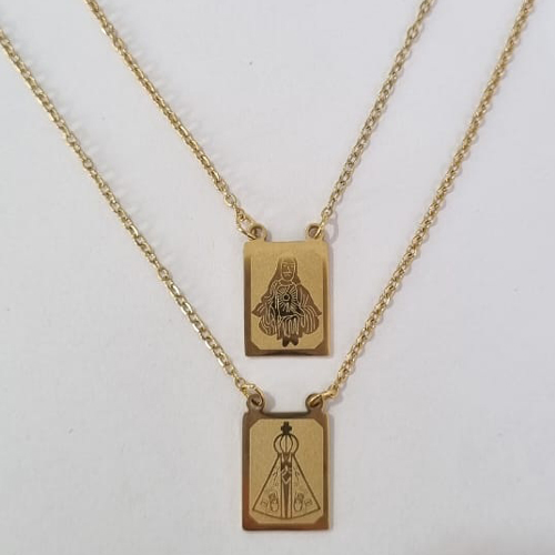 ESCAPULÁRIO EM AÇO INOXIDÁVEL 316L DOURADO NOSSA SENHORA APARECIDA ACES000030