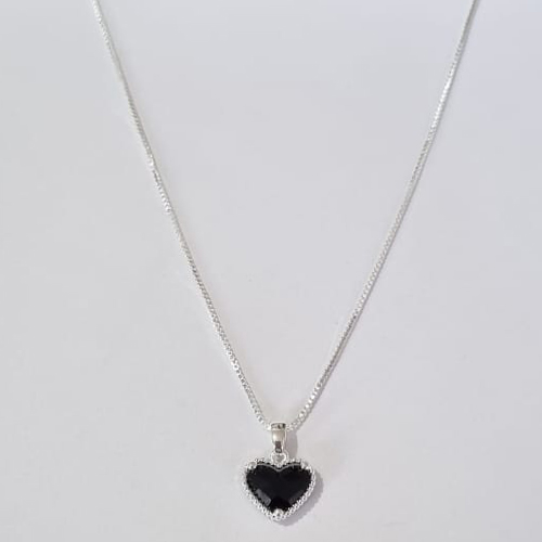 GARGANTILHA FOLHEADA A PRATA COM 50 MILÉSIMOS + VERNIZ DIAMOND CORRENTE VENEZIANA 42CM CORAÇÃO PRETO VIDRO 11MM+ EXTENSOR PRGG000879