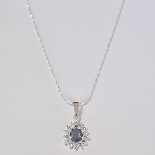 GARGANTILHA FOLHEADA A PRATA COM 50 MILÉSIMOS + VERNIZ DIAMOND CORRENTE L-11 42CM PINGENTE EM ZIRCÔNIA LILÁS COM BASE EM ALTA FUSÃO CRAVEJADA - TAMANHO 12X17MM+ EXTENSOR PRGG000883