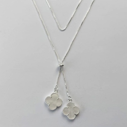 GARGANTILHA FOLHEADA A PRATA COM 50 MILÉSIMOS + VERNIZ DIAMOND - GARGANTILHA 60CM TREVO MADRÉ PÉROLA 13MM - PRGG001480