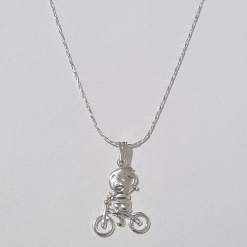 GARGANTILHA FOLHEADA A PRATA COM 50 MILÉSIMOS + VERNIZ DIAMOND CORRENTE L-11 42CM MENINO BICICLETA 14MM PRGG000912