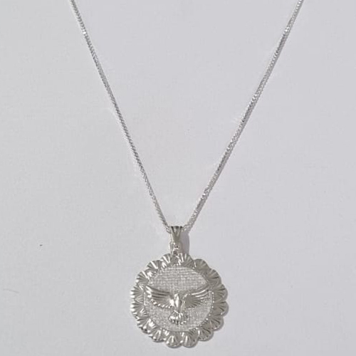 GARGANTILHA FOLHEADA A PRATA COM 50 MILÉSIMOS + VERNIZ DIAMOND CORRENTE VENEZIANA 44CM MEDALHA ESPÍRITO SANTO DESENHADA 20MM PRGG000919