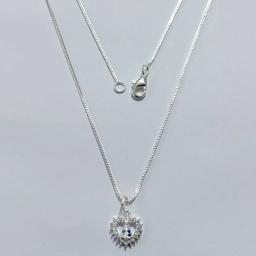 GARGANTILHA FOLHEADA A PRATA COM 50 MILÉSIMOS + VERNIZ DIAMOND 45CM CORRENTE VENEZIANA 45CM PINGENTE NOSSA SENHORA APARECIDA COM MICRO ZIRCÔNIAS 10MM PRGG000950