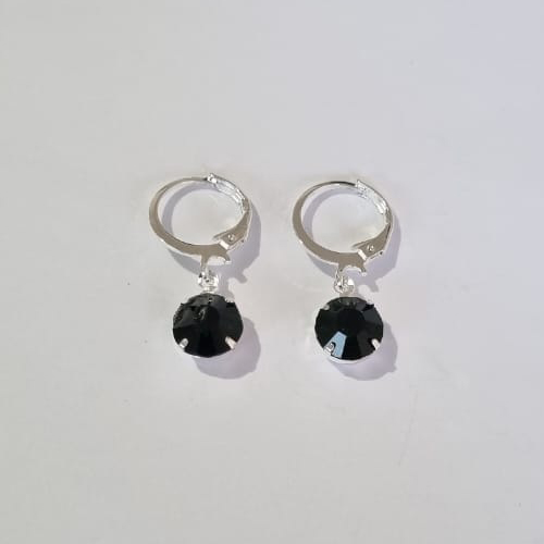 BRINCO FOLHEADO A PRATA COM 50 MILÉSIMOS + VERNIZ DIAMOND ARGOLA PRESSÃO STRASS VERDE 8MM PRBR000727