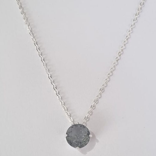 GARGANTILHA FOLHEADA A PRATA COM 50 MILÉSIMOS + VERNIZ DIAMOND 42CM CORRENTE CADEADO ZIRCÔNIA CINZA COM BRILHOS 10MM PRGG000984