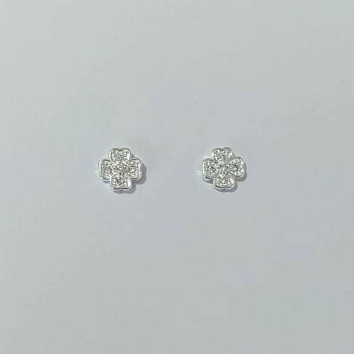 BRINCO FOLHEADO A PRATA COM 50 MILÉSIMOS + VERNIZ DIAMOND BRINCO DE PINO TREVO COM MICRO ZIRCÔNIAS 7MM PRBR000769