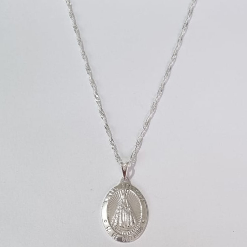 GARGANTILHA FOLHEADA A PRATA COM 50 MILÉSIMOS + VERNIZ DIAMOND CORRENTE VENEZIANA 45CM PINGENTE OVAL NOSSA SRA APARECIDA 26MM FECHO LAGOSTA PRGG001021