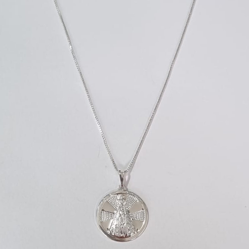 GARGANTILHA FOLHEADA A PRATA COM 50 MILÉSIMOS + VERNIZ DIAMOND CORRENTE VENEZIANA 45CM PINGENTE NOSSA SRA APARECIDA 20MM FECHO LAGOSTA PRGG001022
