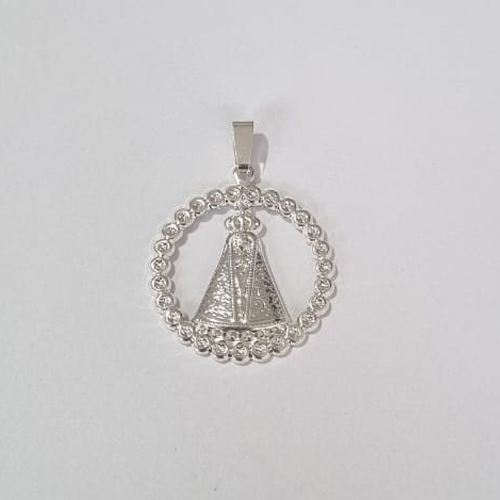 PINGENTE FOLHEADO A PRATA COM 50 MILÉSIMOS + VERNIZ DIAMOND CÍRCULO NOSSA SENHORA APARECIDA 25MM PRPG000036