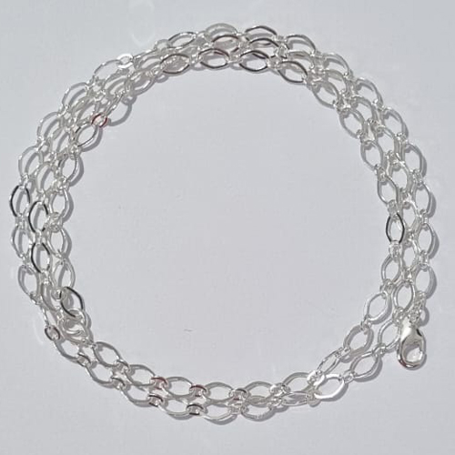 CORRENTE FOLHEADA A PRATA COM 50 MILÉSIMOS + VERNIZ DIAMOND CORRENTE 60CM LARGURA 4MM FECHO LAGOSTA PRCR000106
