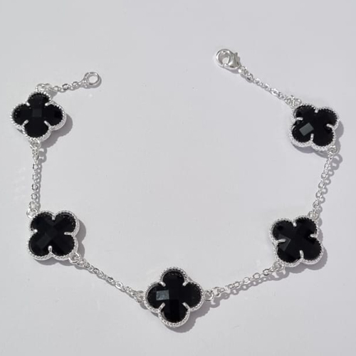 PULSEIRA FOLHEADA A PRATA COM 50 MILÉSIMOS + VERNIZ DIAMOND 18CM TREVO PRETO VIDRO 13MM FECHO LAGOSTA PRPS000837