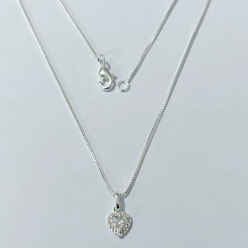 GARGANTILHA FOLHEADA A PRATA COM 50 MILÉSIMOS + VERNIZ DIAMOND CORRENTE VENEZIANA COM PINGENTE MINI CORAÇÃO CRAVEJADO COM MICRO ZIRCÔNIAS E ZIRCÔNIA 7MM MM FECHO LAGOSTA PRGG001101