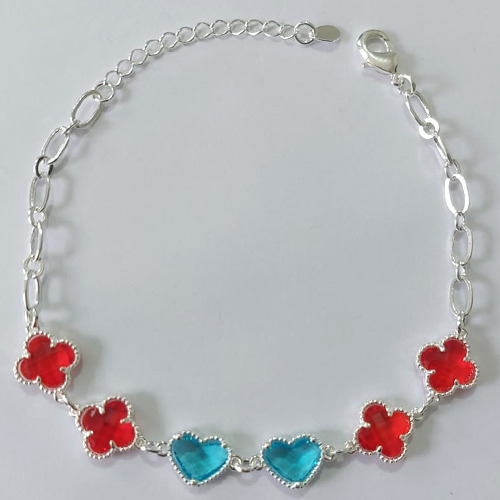 PULSEIRA FOLHEADA A PRATA COM 50 MILÉSIMOS + VERNIZ DIAMOND 19CM COM 4 TREVOS VERMELHOS VIDRO 10MM E 2 CORAÇÕES AZUIS VIDRO 10MM + EXTENSOR PRPS000903