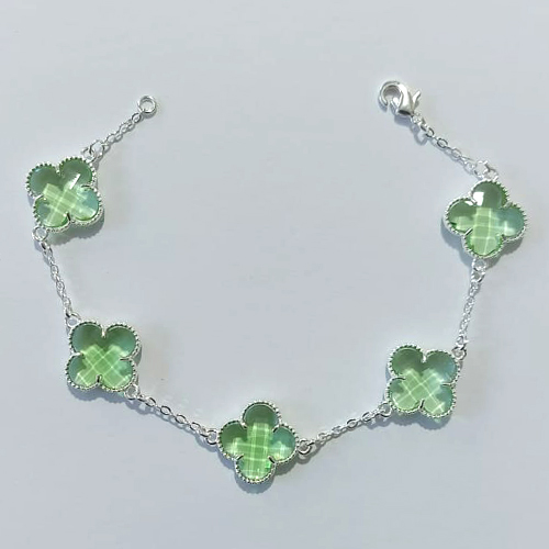 PULSEIRA FOLHEADA A PRATA COM 50 MILÉSIMOS + VERNIZ DIAMOND 18CM TREVO VERDE VIDRO 13MM PRPS000918