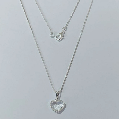 GARGANTILHA FOLHEADA A PRATA COM 50 MILÉSIMOS + VERNIZ DIAMOND CORRENTE VENEZIANA 45CM CORAÇÃO VIDRO 10MM PRGG001128