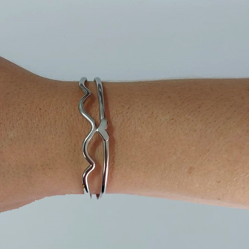 PULSEIRA (BRACELETE) EM AÇO INOXIDÁVEL VAZADA CORAÇÃO CENTRO LARGURA 8MM ACPS000468