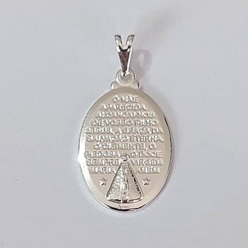 PINGENTE FOLHEADO A PRATA COM 50 MILÉSIMOS + VERNIZ DIAMOND PINGENTE MEDALHA OVAL NOSSA SRA APARECIDA 20X13MM PRPG000057