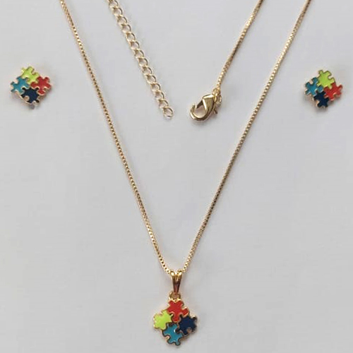 CONJUNTO FOLHEADO A OURO - BANHADO COM 5 MILÉSIMOS + VERNIZ DIAMOND - CONJUNTO COM CORRENTE VENEZIANA 45CM E BRINCOS DE PINO TEMA AUTISMO 9MM (OURO044) OUCJ000026