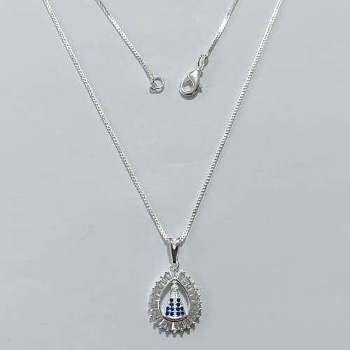 GARGANTILHA FOLHEADA A PRATA COM 50 MILÉSIMOS + VERNIZ DIAMOND CORRENTE VENEZIANA 45CM COM PINGENTE NOSSA SENHORA APARECIDA COM MICRO ZIRCÔNIAS 12MM PRGG001233