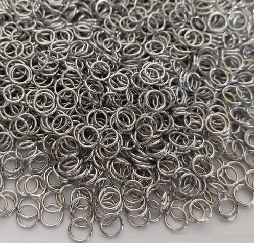 ACESSÓRIO NO BRUTO PRONTO PARA O BANHO (AÇO INOXIDÁVEL) ARGOLINHA OVAL TAMANHO 0,6X4,5MM - VENDA POR UNIDADE - AÇO830 ACAC000013
