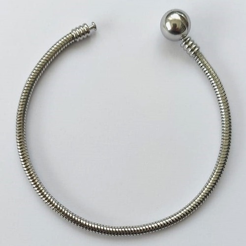 PULSEIRA EM AÇO INOXIDÁVEL - PULSEIRA TIPO PANDORA COM FECHO REDONDO - TAMANHO 20CM - COMPOSIÇÃO: AÇO INOXIDÁVEL "ATENÇÃO PULSEIRA NÃO COMPATÍVEL COM NOSSOS BERLOQUES AVULSOS" (AÇO1147) ACPS000528