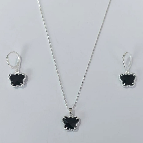 CONJUNTO FOLHEADO A PRATA COM 50 MILÉSIMOS + VERNIZ DIAMOND CORRENTE 45CM PINGENTE E BRINCOS ARGOLA DE PRESSÃO BORBOLETA PRETA VIDRO 11MM PRCJ000123