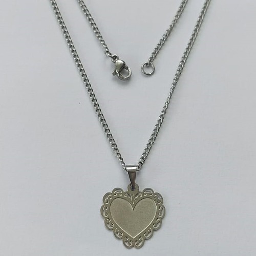 GARGANTILHA EM AÇO INOXIDÁVEL - GARGANTILHA COM PINGENTE CORAÇÃO 18X19MM - TAMANHO: 45CM - FECHO LAGOSTA - COMPOSIÇÃO: AÇO INOXIDÁVEL - (AÇO1269) ACGG000197